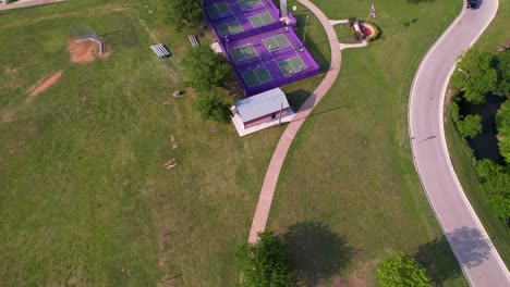 Aerial-footage-of-Bear-Creek-Park-in-Keller-Texas