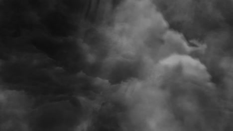 Nubes-Cumulonimbus-Y-Tormentas-Eléctricas-En-El-Cielo