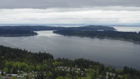 Sinclair-Inlet-And-Elliot-Bay-In-The-Distance-From-Bremerton-In-Tacoma,-Washington