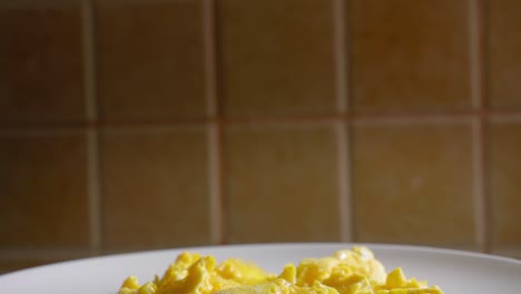 Smoking-Hot-Scrambled-Eggs-On-A-Plate,-Delicious-Breakfast,-Eggs-For-Breakfast