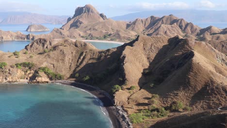 Beautiful-landscape-view-from-top-of-Padar-island-in-Komodo-islands,-Flores,-Indonesia