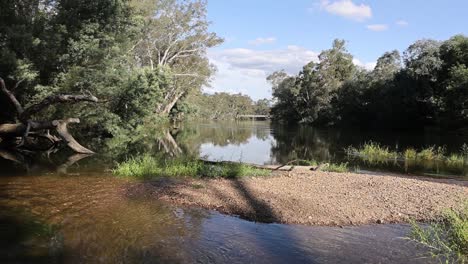 A-rocky-river-bank-on-the-Goulburn-river-in-Victoria