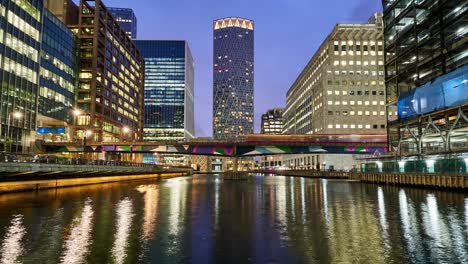 London,-docklands,-Canary-Wharf-night-timelapse