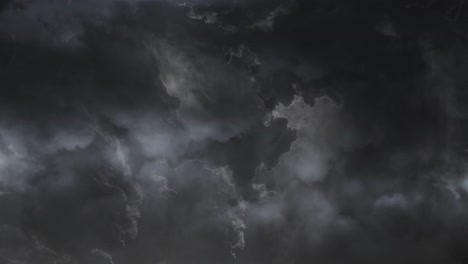 Tormenta,-Amenazantes-Nubes-Oscuras-Tormentosas-Rayos-Y-Relámpagos
