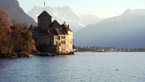 Chillon-Castle-golden-hour,-Swiss-alps,-Lake-Geneva,-Switzerland