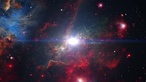 Universo-4k,-Volando-A-Través-De-Las-Nubes-Nebulosas-Rojas-Y-El-Campo-Estelar-En-El-Espacio-Profundo