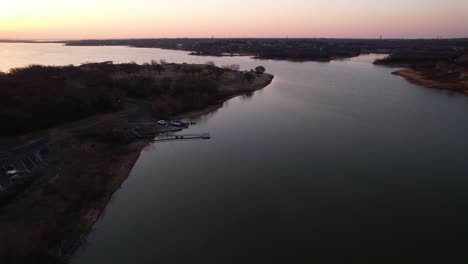 Aerial-footage-of-Pilot-Knoll-on-Lake-Lewisville-in-Texas