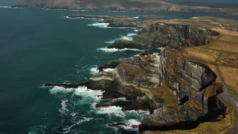 Portmagee-Cliffs,-Kerry,-Irland,-März-2022