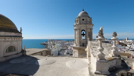 View-over-Cadiz-in-Andalusia,-Spain-on-clear-blue-sky-day-with-cathedral