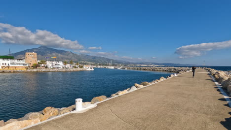 4k-Shot-of-the-famous-Puerto-Banus-Bay-port-in-Marbella,-Spain