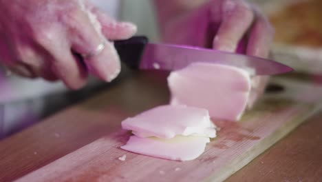 Cutting-mozzarella-chese-in-slices