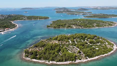 Murter-Kornati-Inseln-In-Dalmatien,-Kroatien---Luftdrohnenansicht