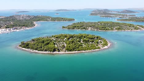 Islas-Murter-Kornati-En-El-Mar-Adriático-En-Dalmacia,-Croacia---Vista-Aérea-De-Drones