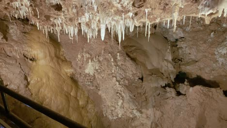 Beautiful-stone-formation-and-stalactites-in-the-cave-of-Saint-Cezaire