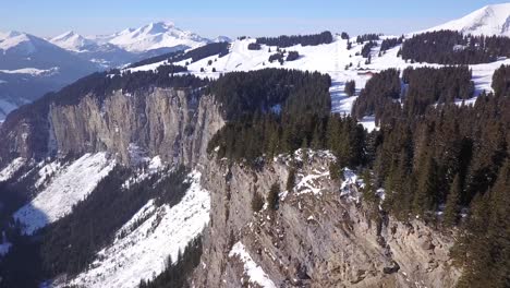 Horizontal-Pan-of-Alpine-Cliff-Face