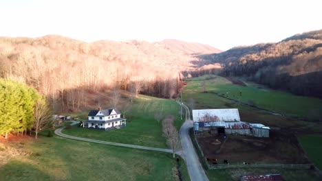 Farm-in-Appalachian-Mountains-of-NC