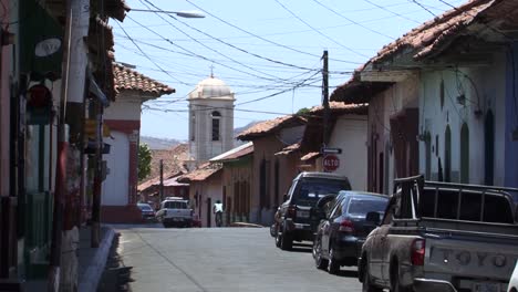 Calles-De-La-Ciudad-De-Leon-En-Nicaragua-Alrededor-De-La-Casa-Memorial-Y-Museo-De-Ruben-Dario