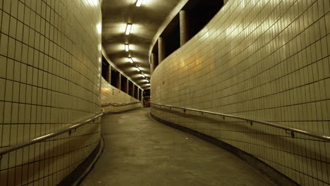 China,-Hong-Kong--August,-2022:-deserted-passage-from-the-subway-to-the-top-of-the-main-road