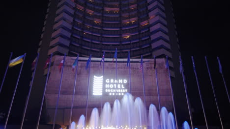 Grand-Hotel-Bukarest-Eingangszeitraffer,-Bukarest-Rumänien