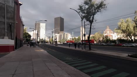 Innenstadt-Cdmx-Urban-Mexiko-stadt-Architektur-Im-Freien-Skyline-Alltagsleben-Panorama-Fußgängerzone-Walk