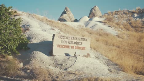 Welcome-to-Goreme-sign-famous-Cappadocia-Hot-Air-Balloon-Location