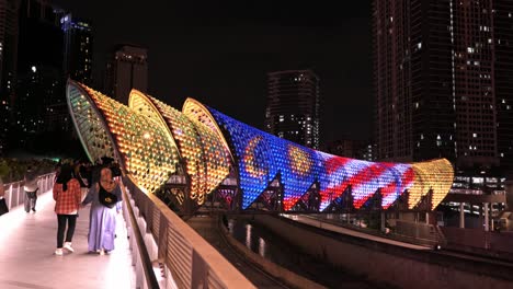 Static-Nightime-Shot-Of-The-Stunning-Saloma-Bridge-Lit-Up-With-Lights-In-Kuala-Lumpur,-Malaysia