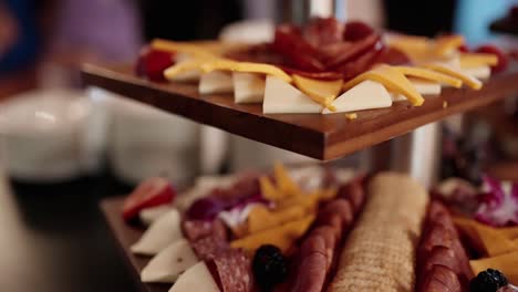 Cheese-and-cured-meat-platter-at-an-event