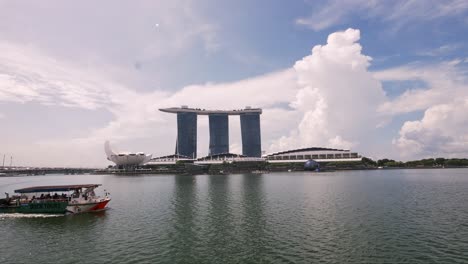 Duck-Tour-amphibious-boat-and-Marina-Bay-Sands-on-a-sunny-day