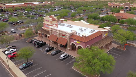 U-Bahn-Und-Andere-Restaurants-Und-Geschäfte-Im-Einkaufszentrum-Southern-Arizona
