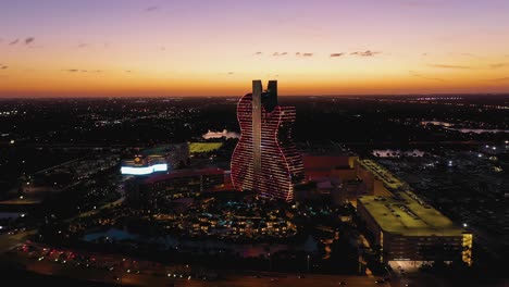 Seminole-Hard-Rock-Hotel-and-Casino-Hollywood,-dusk-in-Florida,-USA---Aerial-view