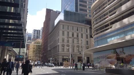 Louis-Vuitton-flagship-store-at-the-corner-of-King-Street-and-George-Street-in-Sydney-city-on-a-sunny-day