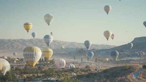 Dreamlike-view-Hot-Air-Balloons-above-Cappadocia