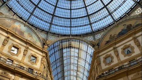 Victor-Emmanuel-II-Gallery,-is-a-building-formed-by-two-perpendicular-arcades-with-a-glass-vault-that-intersect-to-form-an-octagon