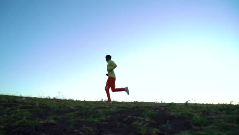 Läufer-Trainieren-Auf-Einer-Laufbahn-In-Der-Nähe-Von-Addis-Abeba,-Äthiopien