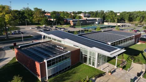 Commercial-university-campus-building-with-rooftop-solar-panels