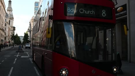 Bus-to-Bow-Church,-London,-United-Kingdom