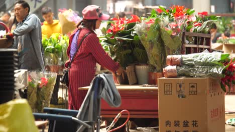 Kunming,-Yunnan,-China---1-De-Septiembre-De-2022:-El-Mercado-De-Flores-De-Kunming-Dounan