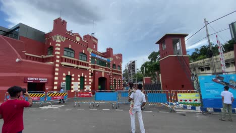 Wide-angle-view-of-outside-of-Alipore-Jail-Museum