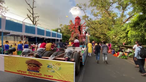 Metraje-Exclusivo-Del-Carnaval-Durga-Puja-De-Kolkata