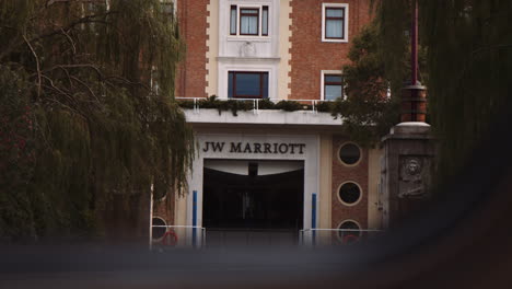 Entrance-Of-Iconic-JW-Marriott-Venice-Resort-And-Spa-In-Isola-delle-Rose-In-Venice,-Italy