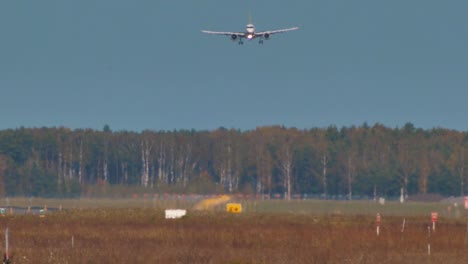 Airplanes-take-off-from-the-airport