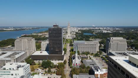 Downtown-Baton-Rouge,-Louisiana-and-Capitol-Building-Aerial-Tracking-Back