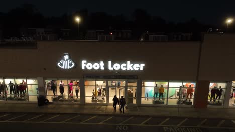 Foot-Locker-Schuhgeschäft
