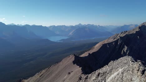 Montañas-Rocosas-Bosques-Y-Lagos-Pan-Kananaskis-Alberta-Canadá