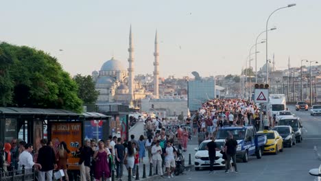 ISTANBUL,-TURKEY---July-09,-2022:-Cars-blocked,-waiting,-in-a-street,-in-chaos,-during-a-traffic-jam-in-istanbul,-at-rush-hour,-in-the-city-center-of-istanbul,-the-main-transportation-hub-of-turkey
