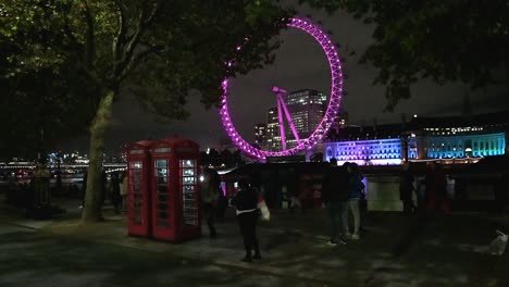 Una-De-Las-Fotos-Clásicas-Que-Tienes-Que-Conseguir-Cuando-Estás-En-Londres,-El-Ojo-De-Londres,-Reino-Unido