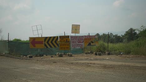 Static-shot-of-Samruddhi-construction-site-warning-boards-for-commuters