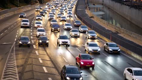Rush-hour-traffic-on-multi-lane-highway-front-view,-Tel-Aviv-Israel