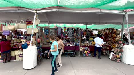 shot-of-handicrafts-street-market-in-the-zocalo-of-mexico-city