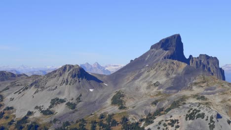 Black-Tusk-Mountain-Peak-From-Panorama-Ridge-Against-Blue-Sky-In-Garibaldi-Provincial-Park-Of-Britsh-Columbia,-Canada
